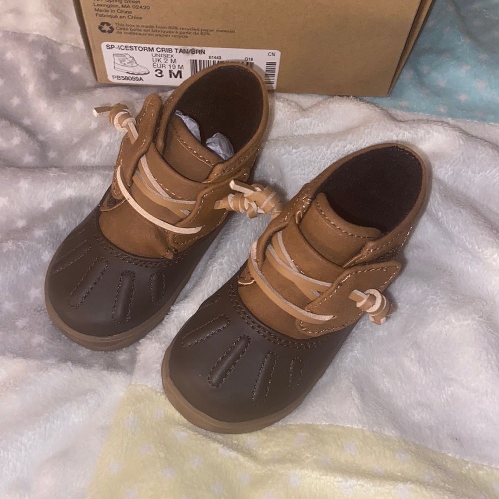 0-3 month baby boy sperry